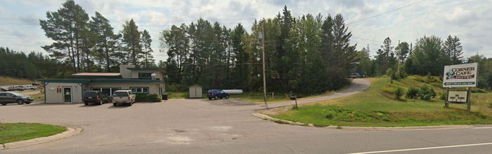 Beekers Grub and Lodging (Corner Cafe & Motel ) - Web Listing (newer photo)